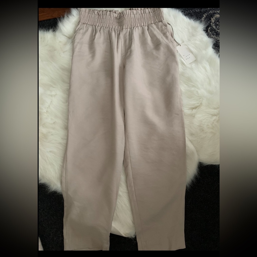 NWT A New Day Khaki Pants NWT SIZE S